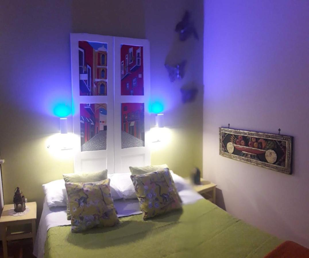 Le Stanze Di Angela Bed & Breakfast Naples Luaran gambar