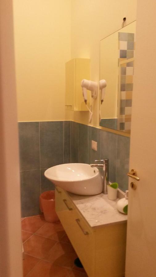 Le Stanze Di Angela Bed & Breakfast Naples Luaran gambar