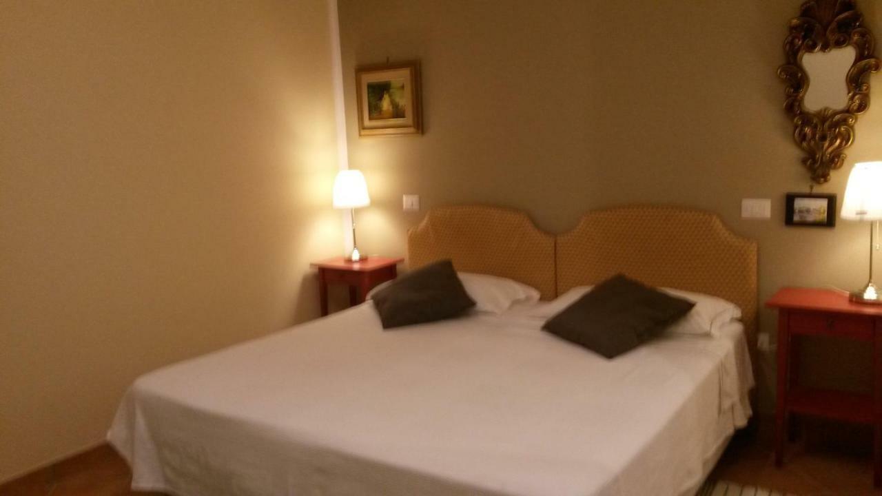 Le Stanze Di Angela Bed & Breakfast Naples Luaran gambar